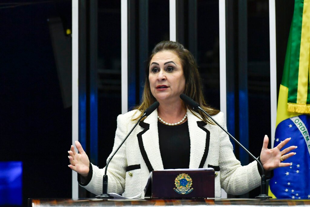 A senadora Kátia Abreu (PDT-TO) em pronunciamento durante Comissão Mista Temporária da Reforma Tributária (CM-ReformaTributária).
